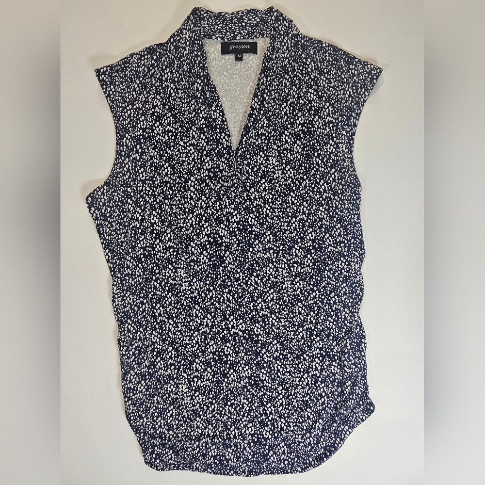 Grayson Womens Top Size Medium‎ Navy Blue White Animal Print Ruched Side Blouse